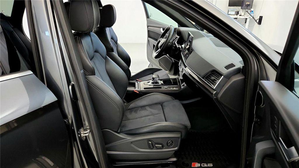 used 2022 Audi SQ5 car, priced at $34,495