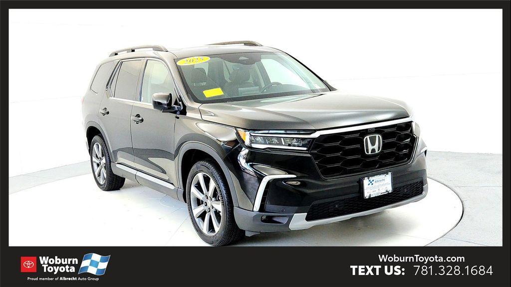 used 2025 Honda Pilot car, priced at $46,985