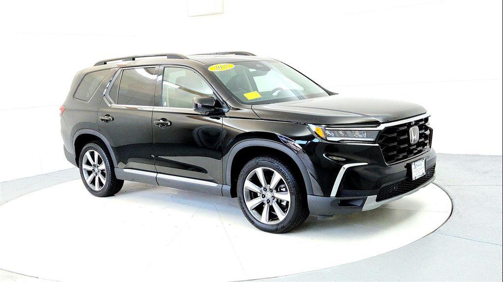 used 2025 Honda Pilot car, priced at $46,985