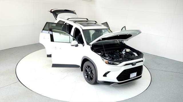new 2025 Toyota Grand Highlander car, priced at $58,732