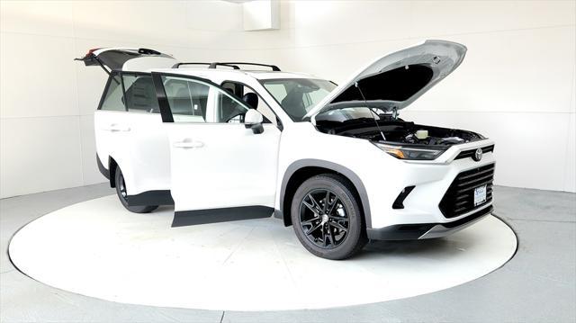 new 2025 Toyota Grand Highlander car, priced at $58,732