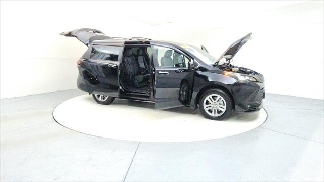 used 2023 Toyota Sienna car, priced at $45,985