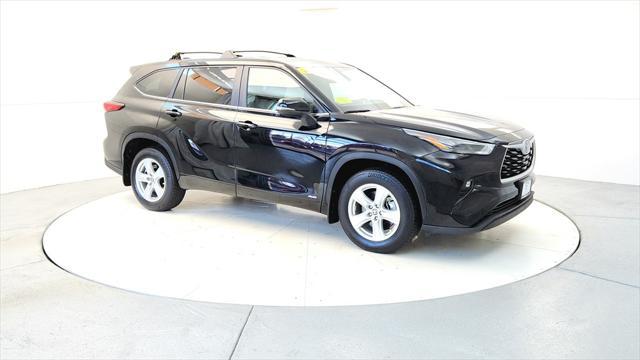 used 2023 Toyota Highlander Hybrid car, priced at $39,695