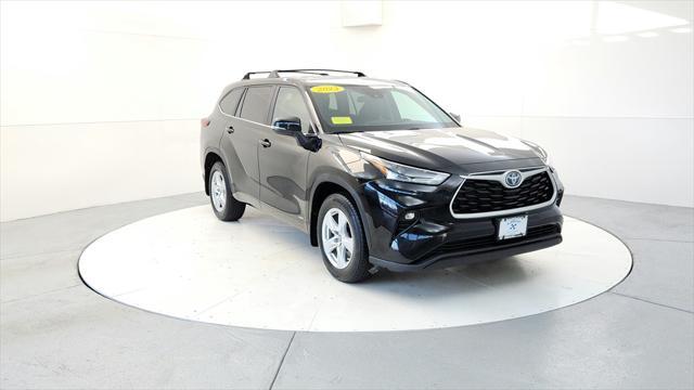 used 2023 Toyota Highlander Hybrid car, priced at $39,695