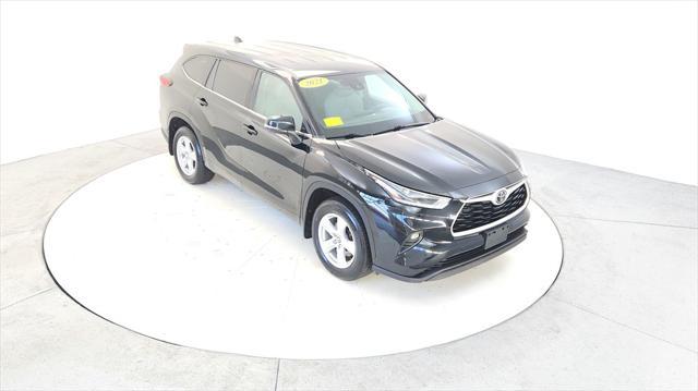 used 2021 Toyota Highlander car, priced at $28,495