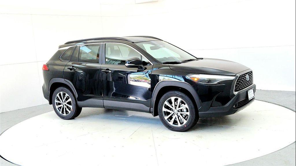 new 2025 Toyota Corolla Cross car, priced at $31,590