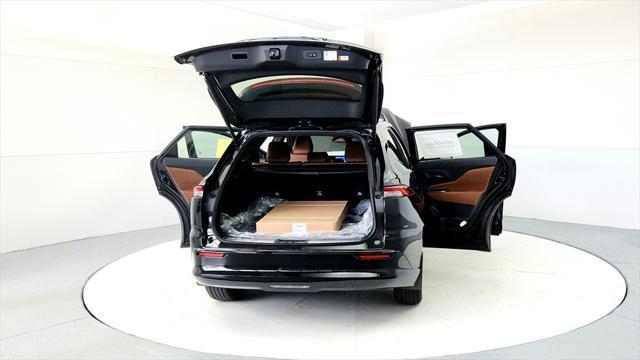 new 2025 Toyota Crown Signia car, priced at $46,765