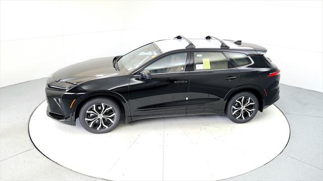 new 2025 Toyota Crown Signia car, priced at $46,765