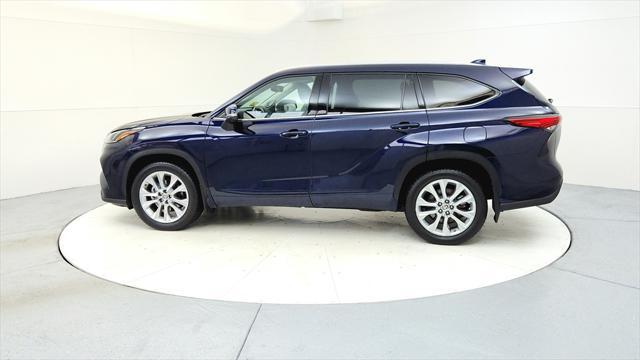 used 2022 Toyota Highlander car, priced at $39,595