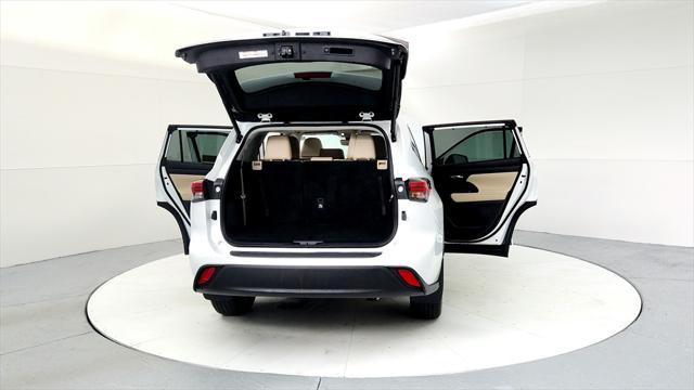 used 2023 Toyota Highlander car, priced at $38,975