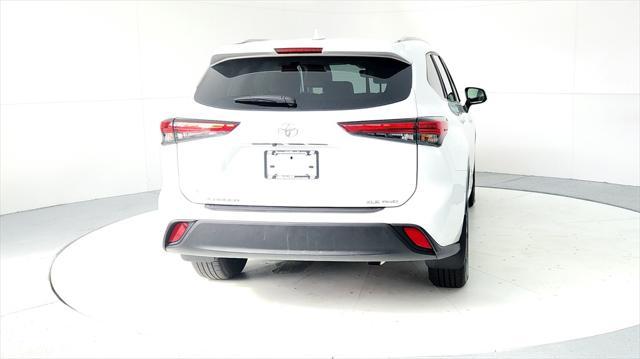 used 2023 Toyota Highlander car, priced at $38,975