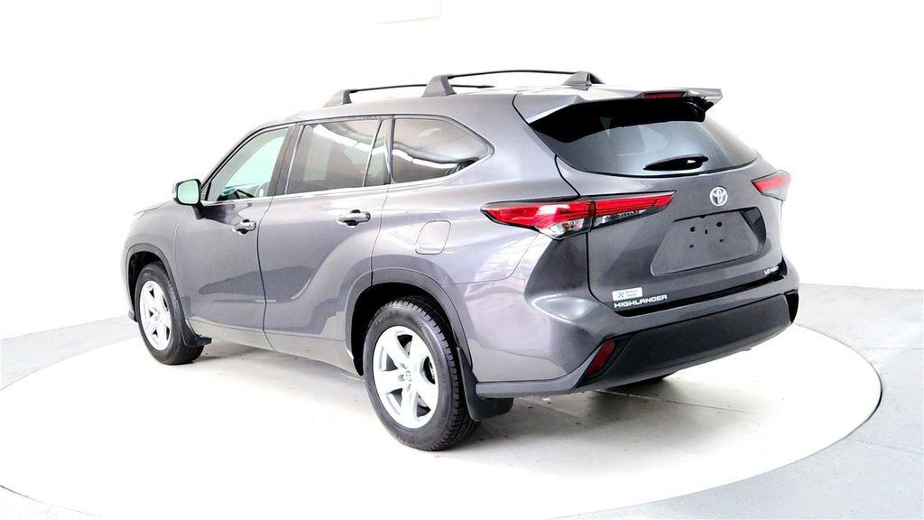 used 2022 Toyota Highlander car, priced at $32,495