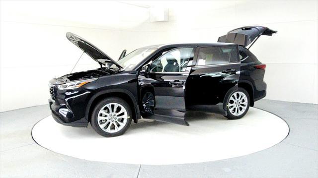 new 2025 Toyota Highlander Hybrid car, priced at $53,613
