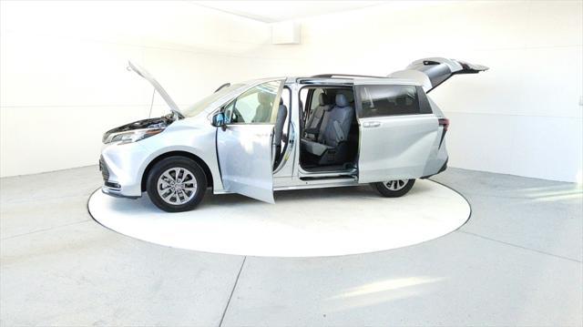 used 2023 Toyota Sienna car, priced at $38,985