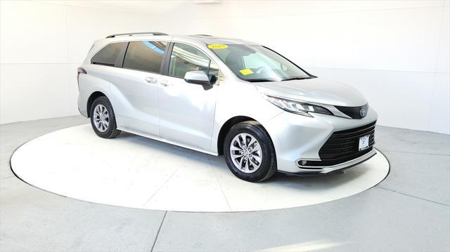 used 2023 Toyota Sienna car, priced at $38,985