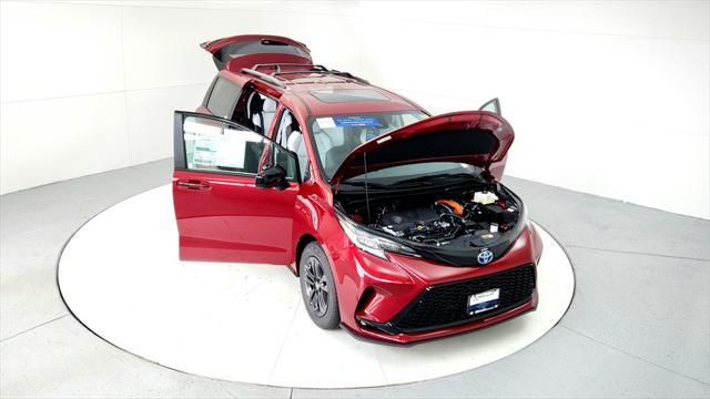 new 2025 Toyota Sienna car, priced at $53,004