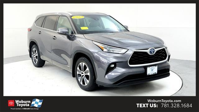 used 2022 Toyota Highlander Hybrid car, priced at $41,895