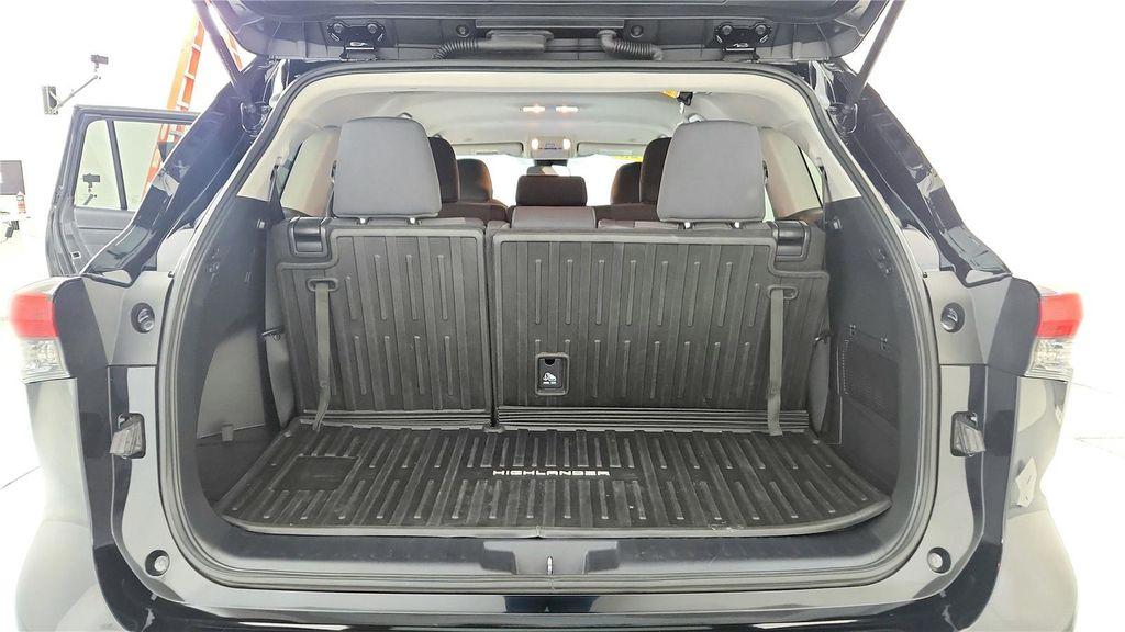 used 2023 Toyota Highlander car, priced at $36,985