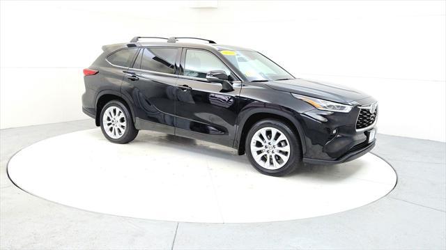 used 2020 Toyota Highlander car, priced at $33,985