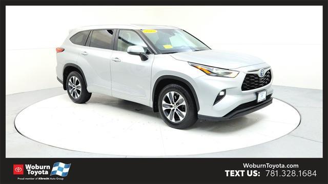 used 2023 Toyota Highlander Hybrid car, priced at $45,985