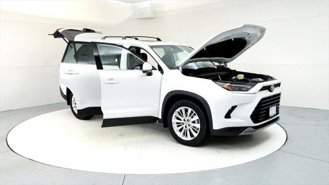 new 2025 Toyota Grand Highlander car, priced at $56,933