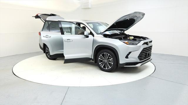 new 2024 Toyota Grand Highlander Hybrid car, priced at $60,637