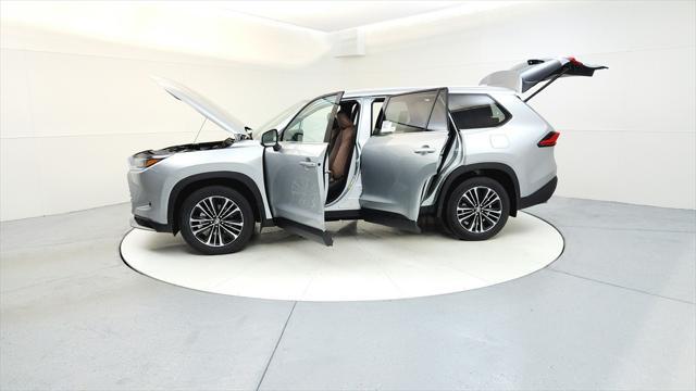 new 2024 Toyota Grand Highlander Hybrid car, priced at $60,637