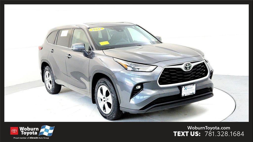 used 2022 Toyota Highlander car, priced at $37,695