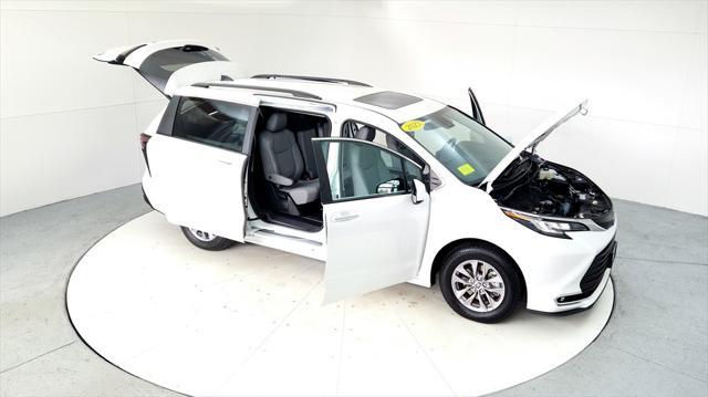used 2023 Toyota Sienna car, priced at $41,595