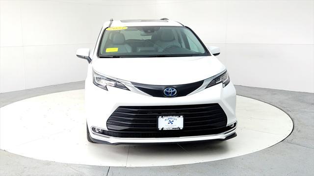 used 2023 Toyota Sienna car, priced at $41,595