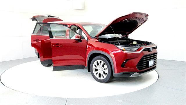 new 2025 Toyota Grand Highlander car, priced at $55,162