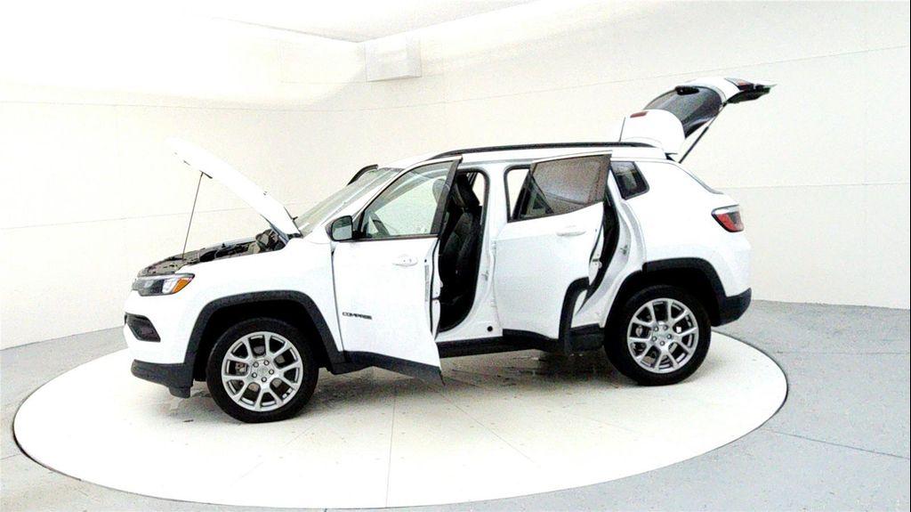 used 2022 Jeep Compass car, priced at $22,595