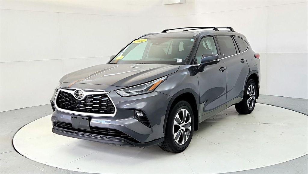 used 2022 Toyota Highlander car, priced at $37,985