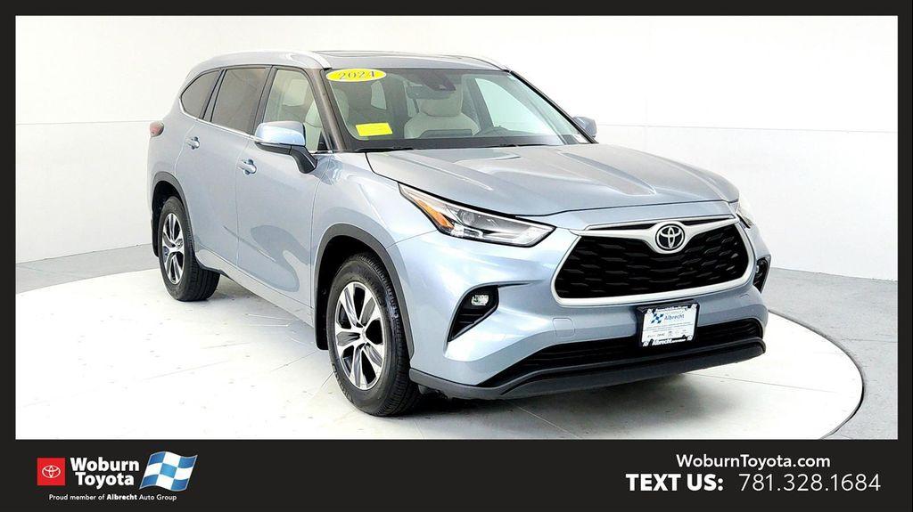 used 2024 Toyota Highlander car, priced at $41,985