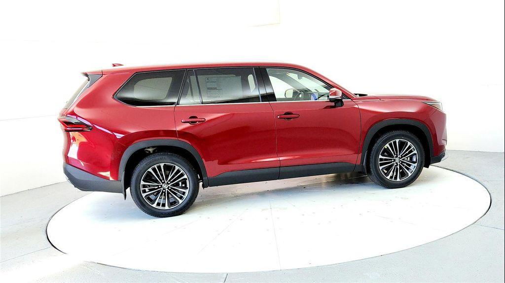 new 2026 Toyota Grand Highlander Hybrid car, priced at $62,063