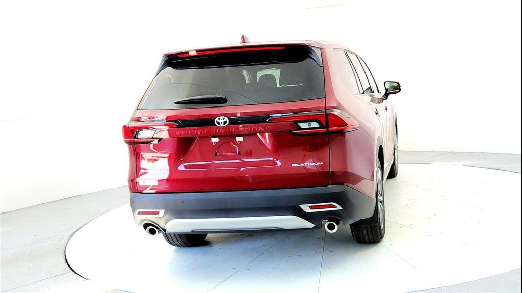 new 2026 Toyota Grand Highlander Hybrid car, priced at $62,063