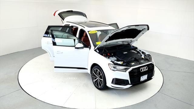 used 2024 Audi Q7 car, priced at $48,495