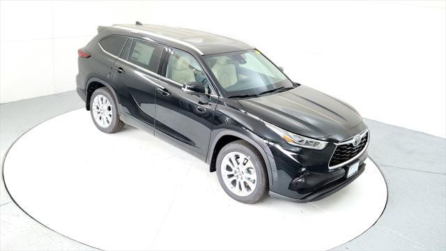 new 2025 Toyota Highlander car, priced at $49,654