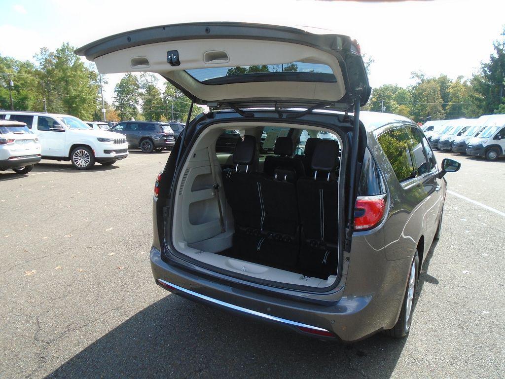 used 2023 Chrysler Pacifica car, priced at $25,995