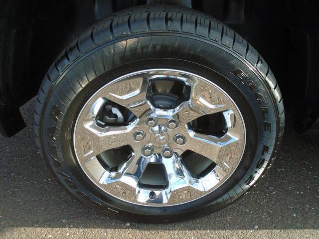 used 2021 Ram 1500 car, priced at $35,290