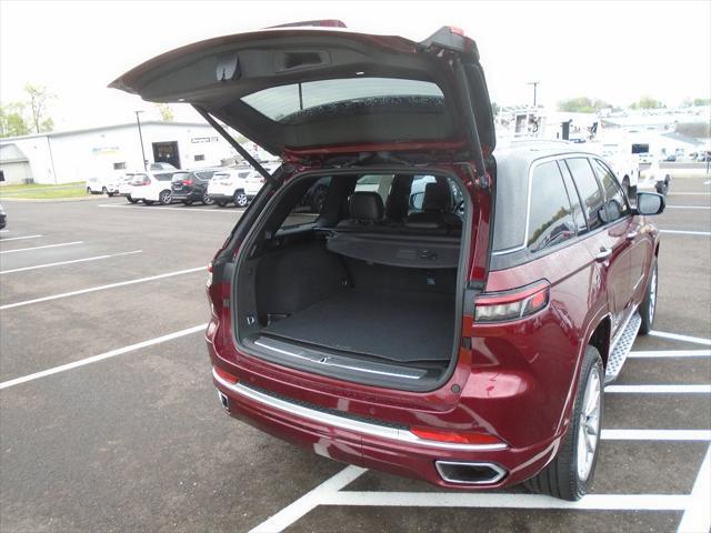 used 2022 Jeep Grand Cherokee car, priced at $41,889