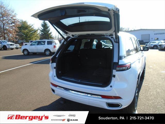 new 2025 Jeep Grand Cherokee car, priced at $58,690