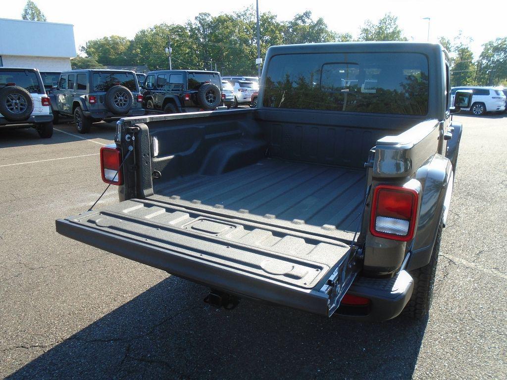 used 2021 Jeep Gladiator car, priced at $30,990