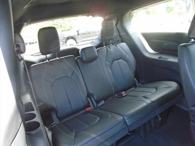 new 2025 Chrysler Pacifica car, priced at $44,473