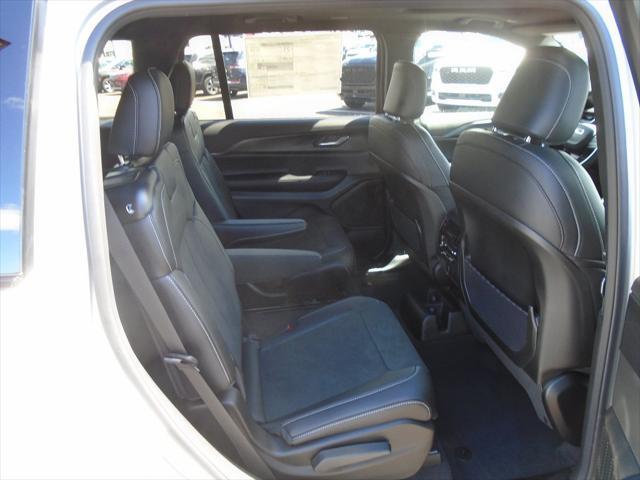 new 2025 Jeep Grand Cherokee L car, priced at $46,217