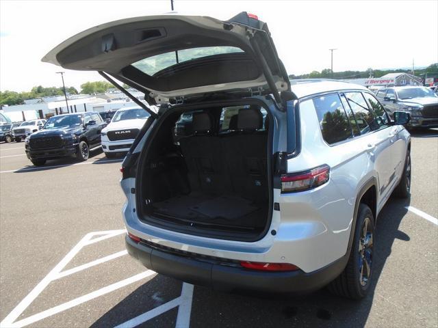 new 2025 Jeep Grand Cherokee L car, priced at $46,217