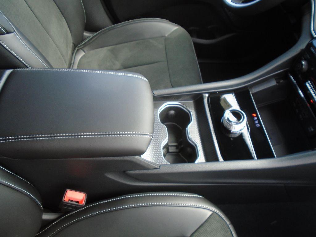 new 2025 Jeep Grand Cherokee car, priced at $44,352