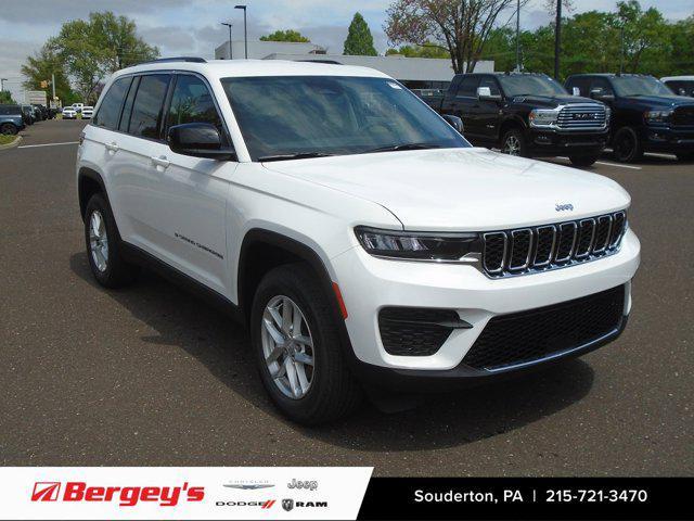 new 2024 Jeep Grand Cherokee car, priced at $42,220