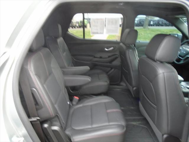 used 2023 Chevrolet Traverse car, priced at $39,490