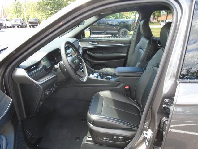 new 2025 Jeep Grand Cherokee L car, priced at $51,012